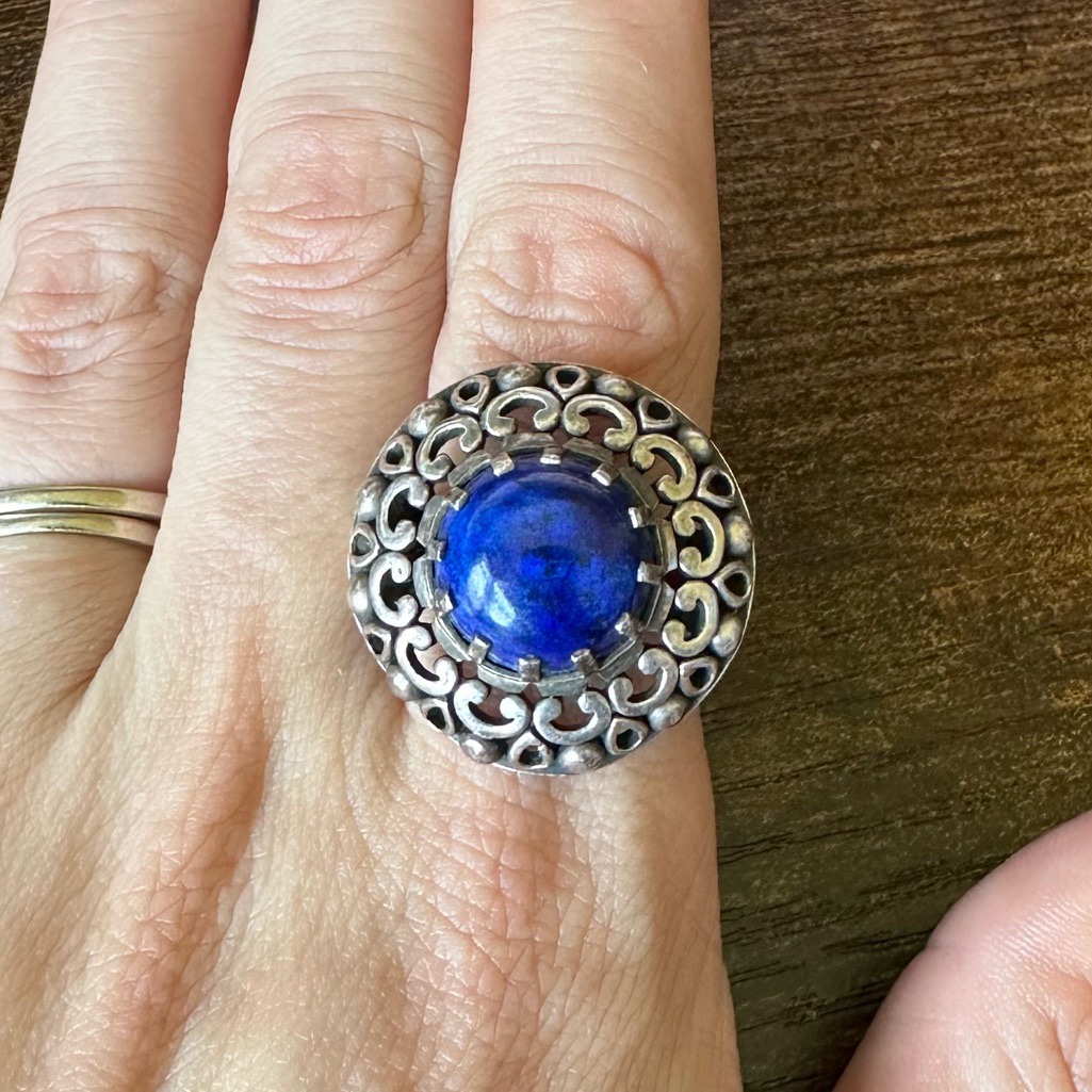 Artisan Crafted Sterling Silver Bold Lapis Ring Size 8 45$